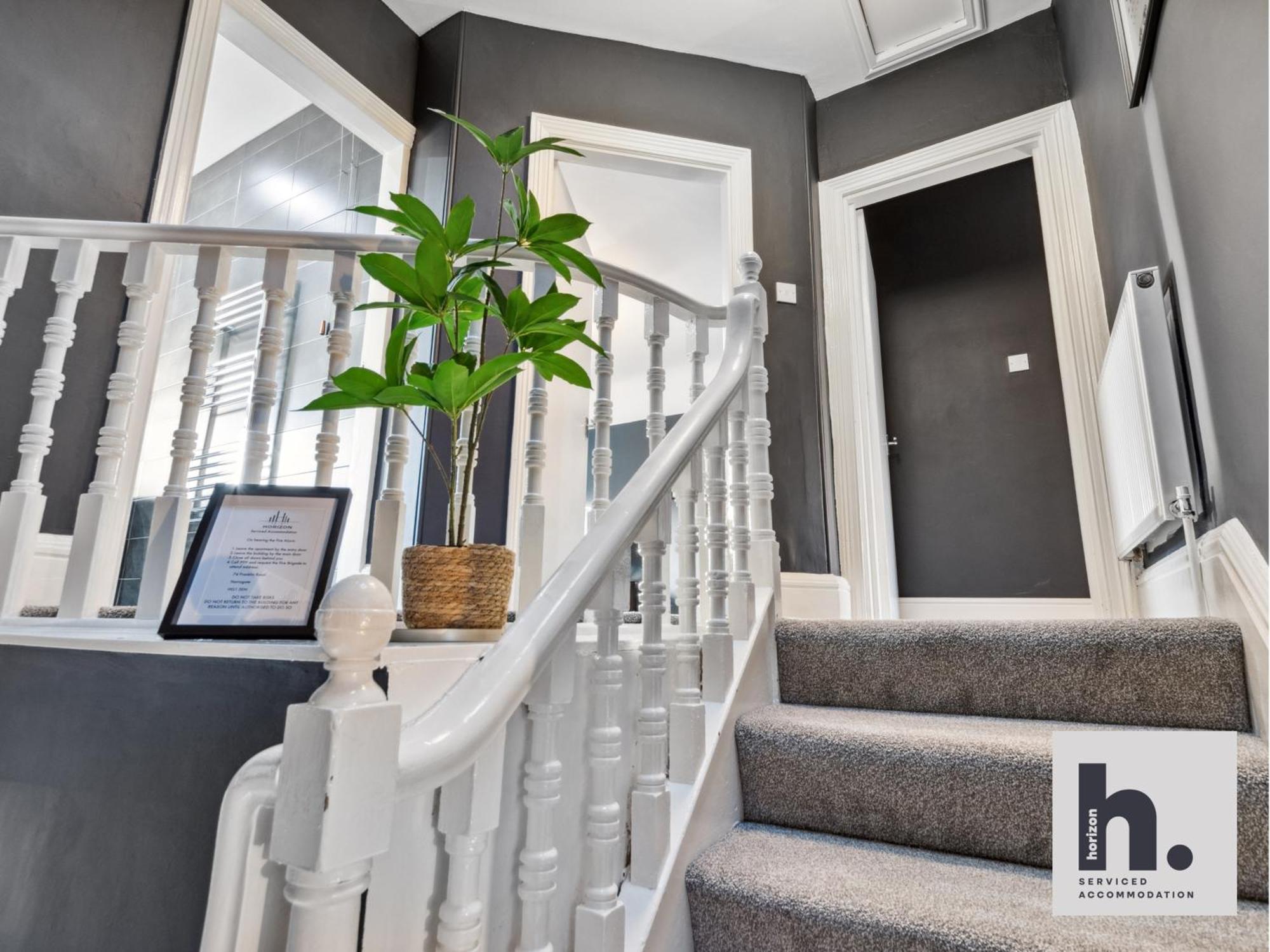 Free Parking - Penthouse - Business Stays - Relocating - St Harrogate Dış mekan fotoğraf